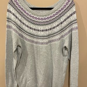 Croft & Barrow women’s large scoop neck gray sweater